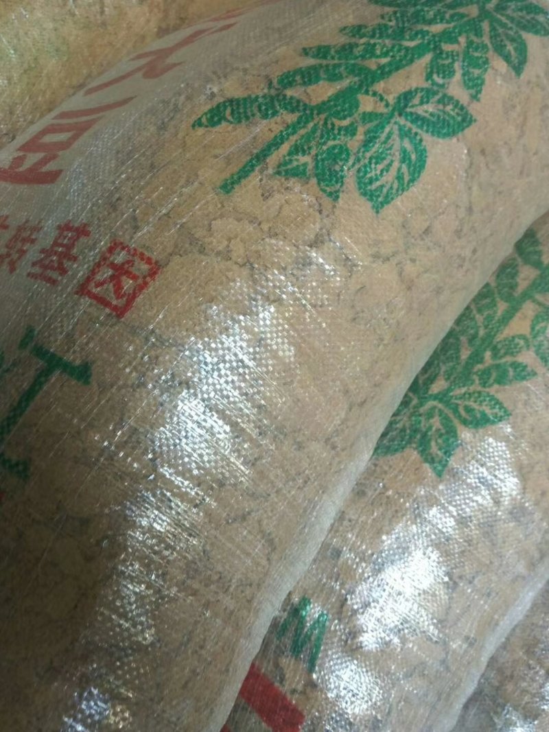 豆饼肥油枯熟榨豆饼量大常年有货