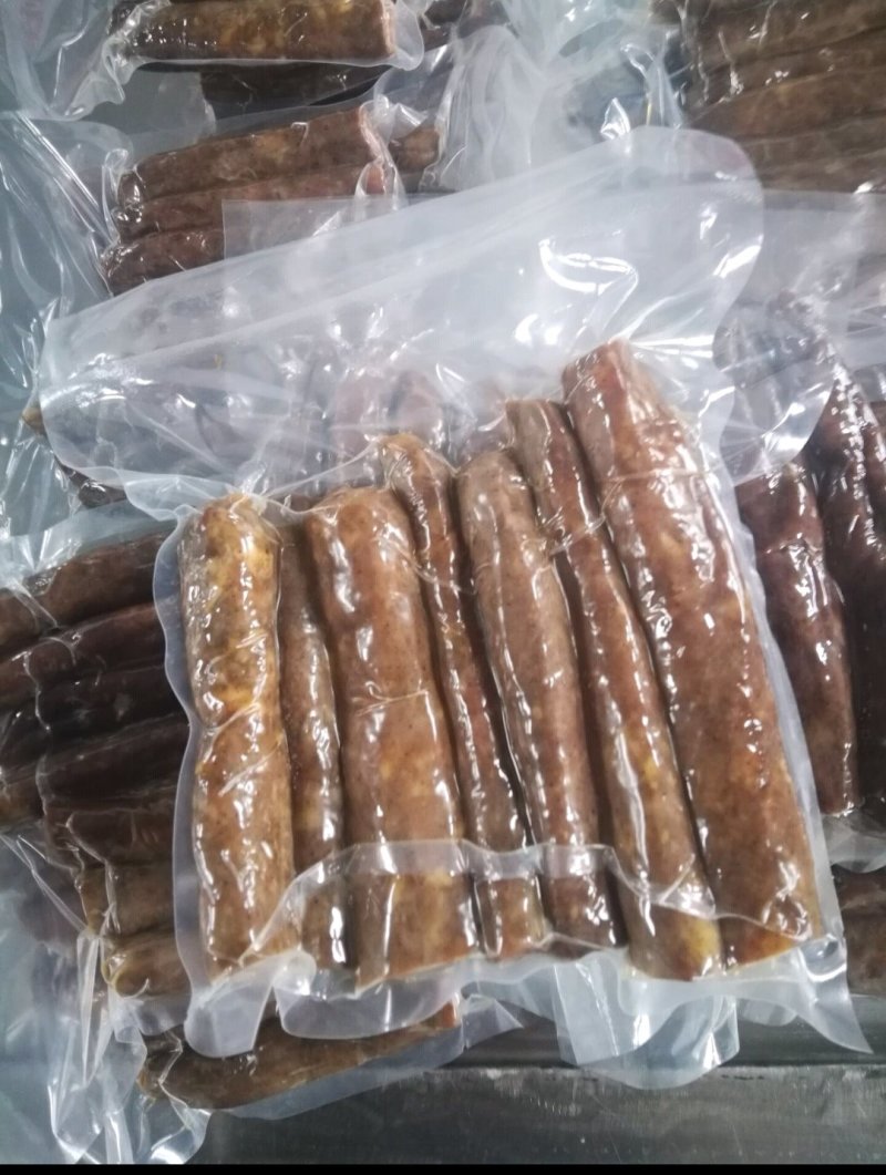 香肠风干肠腊肠特色风味开袋即食