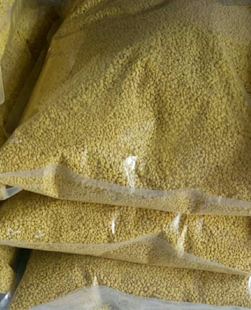油菜花粉纯净无杂质新鲜蜂农自产每瓶500克。一斤起包邮。