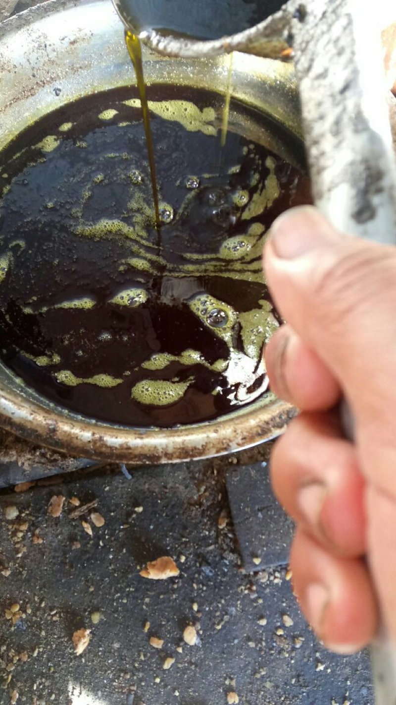 纯青豆油每斤4元