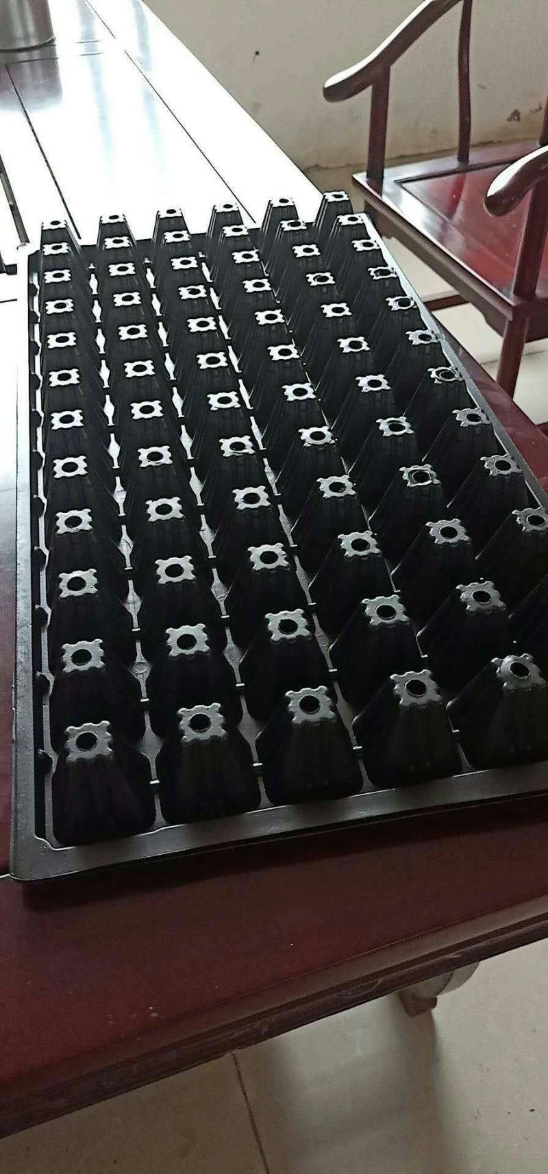 育苗盘