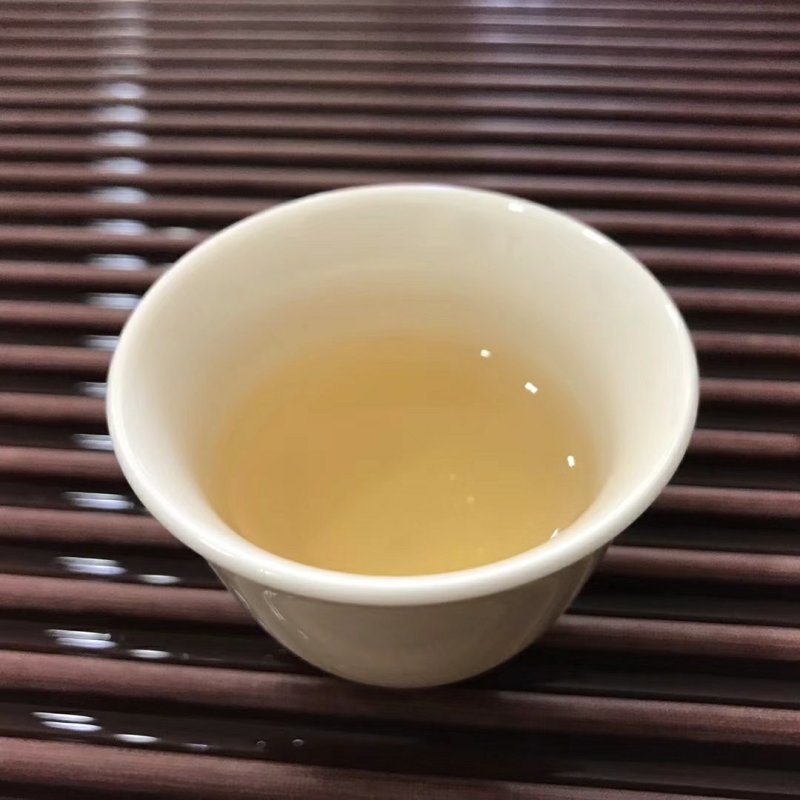 福鼎白茶150克1个老寿眉
