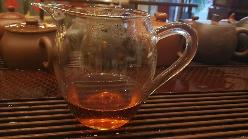 普洱茶357克1个老班章（生茶）