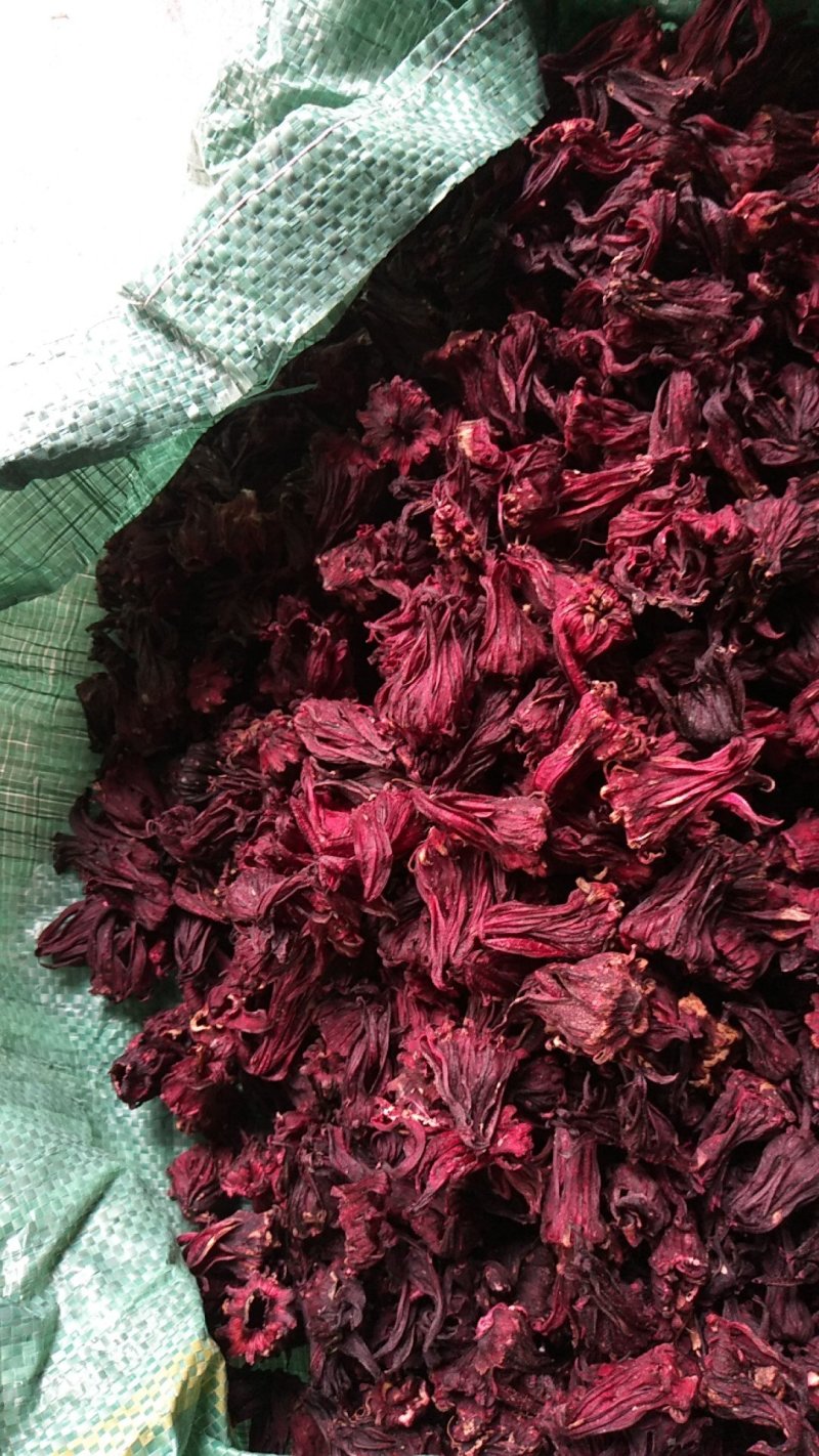 洛神花茶又名（玫瑰茄、红桃k、等）产自山间雨水和云雾里