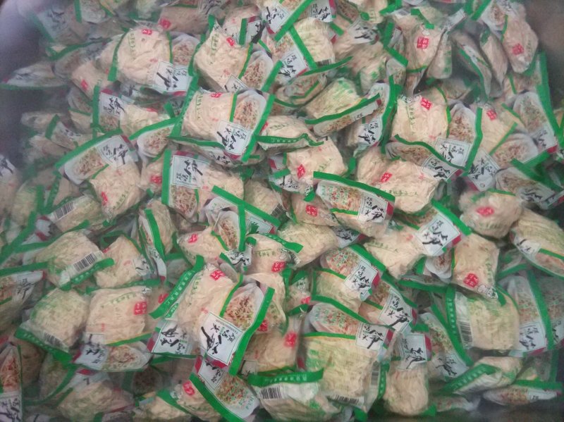 优质水煮笋丝真空包装300g/袋