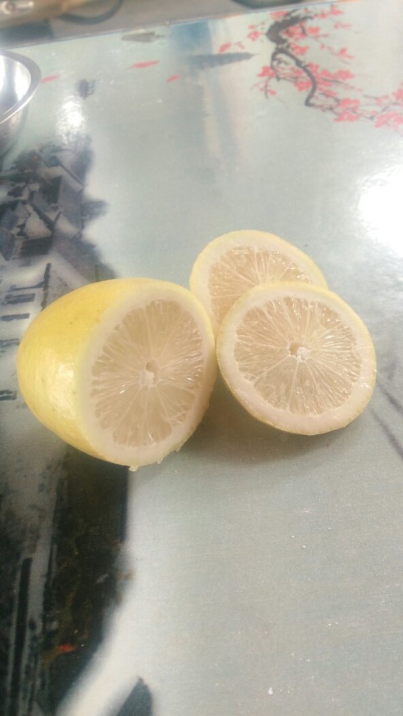 自家果园现摘广东香水柠檬，每件5斤，包邮