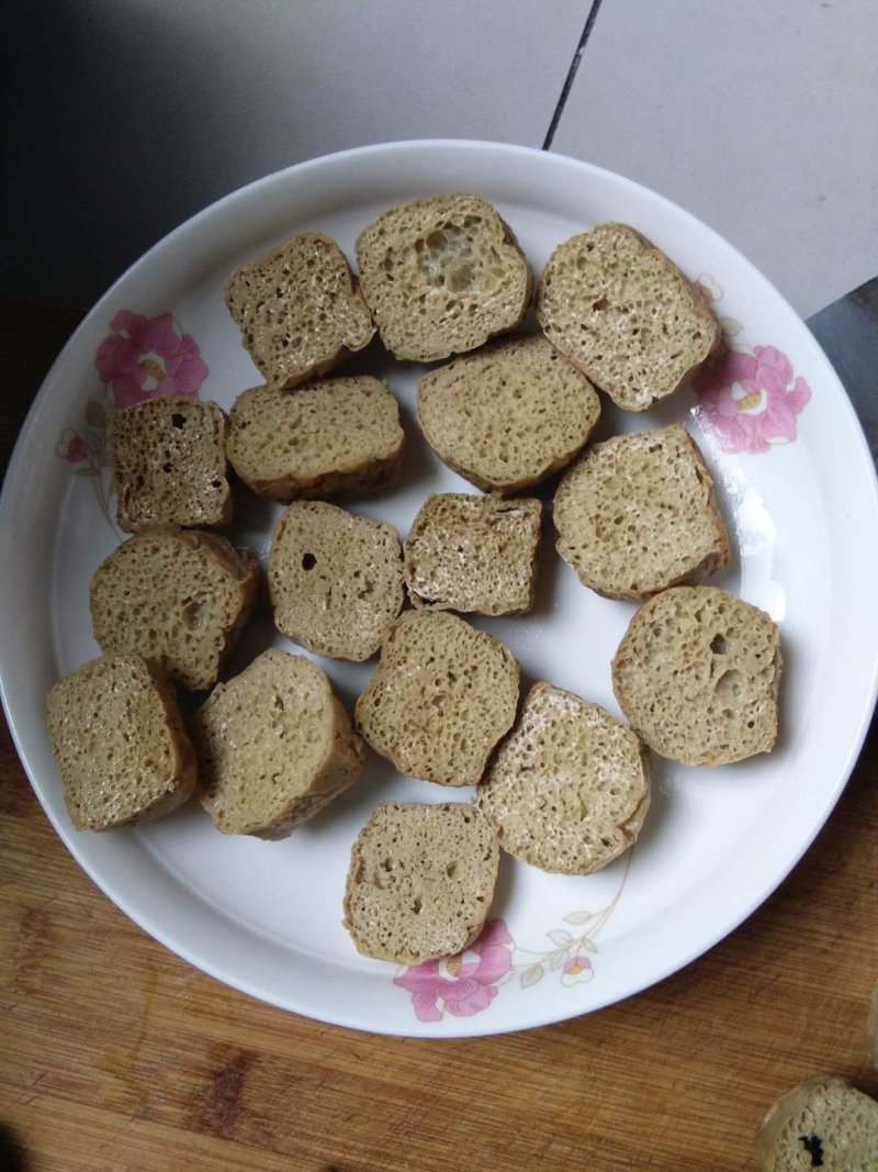 灰豆腐