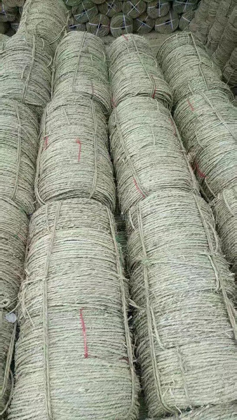 草绳草绳草帘打包绳好绳，，各种规格，，产地直销。济宁喻