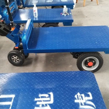 名称:山地虎，农用，温室，物品运输电动车。