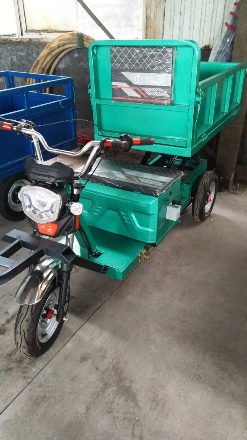 名称:山地虎，农用，温室，物品运输电动车。