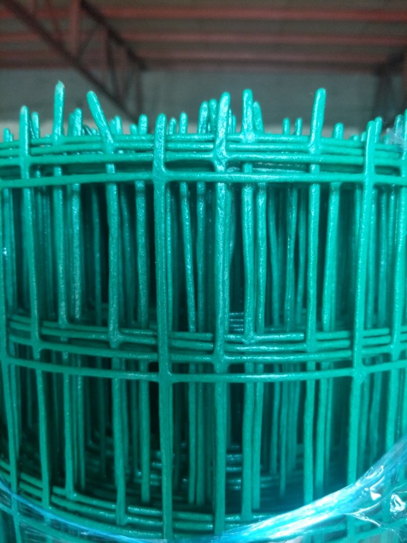荷兰网铁丝网养殖网果园围网护栏网圈地网