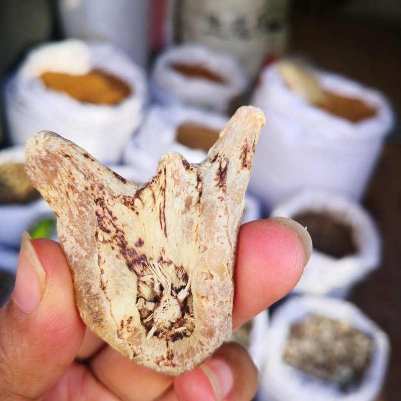 白芨三叉白芨干货散装2斤起包邮