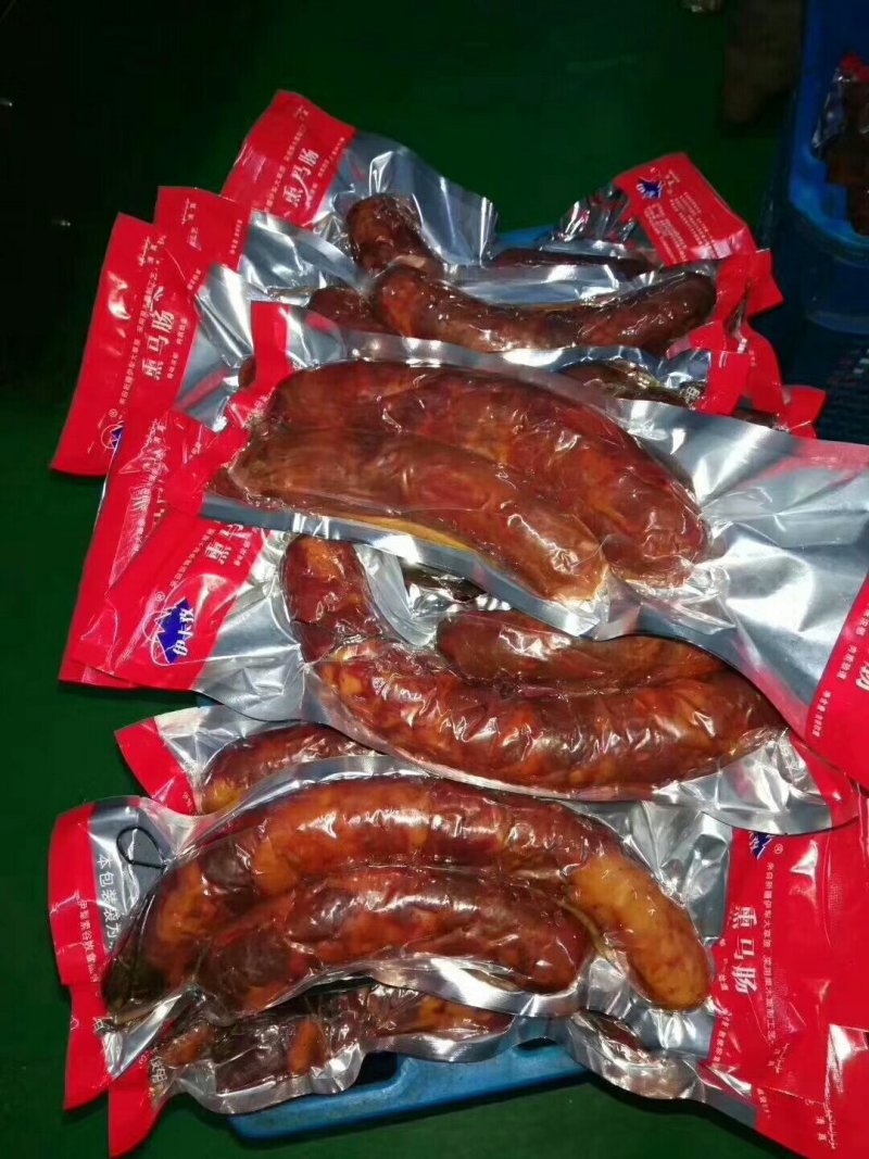 新疆伊犁熏马肉
