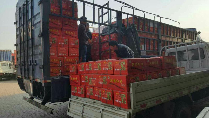 若羌红枣新疆灰枣厂家批发商量大价低优质货源