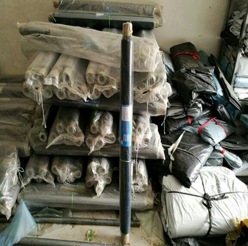 黑色地膜除草膜农用加厚黑膜大棚蔬菜果园保温保湿白膜银黑反