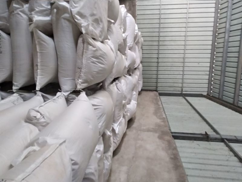 厂家大量供应中辣辣椒粉
