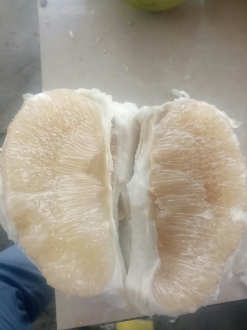 白心柚皮薄水多味道好