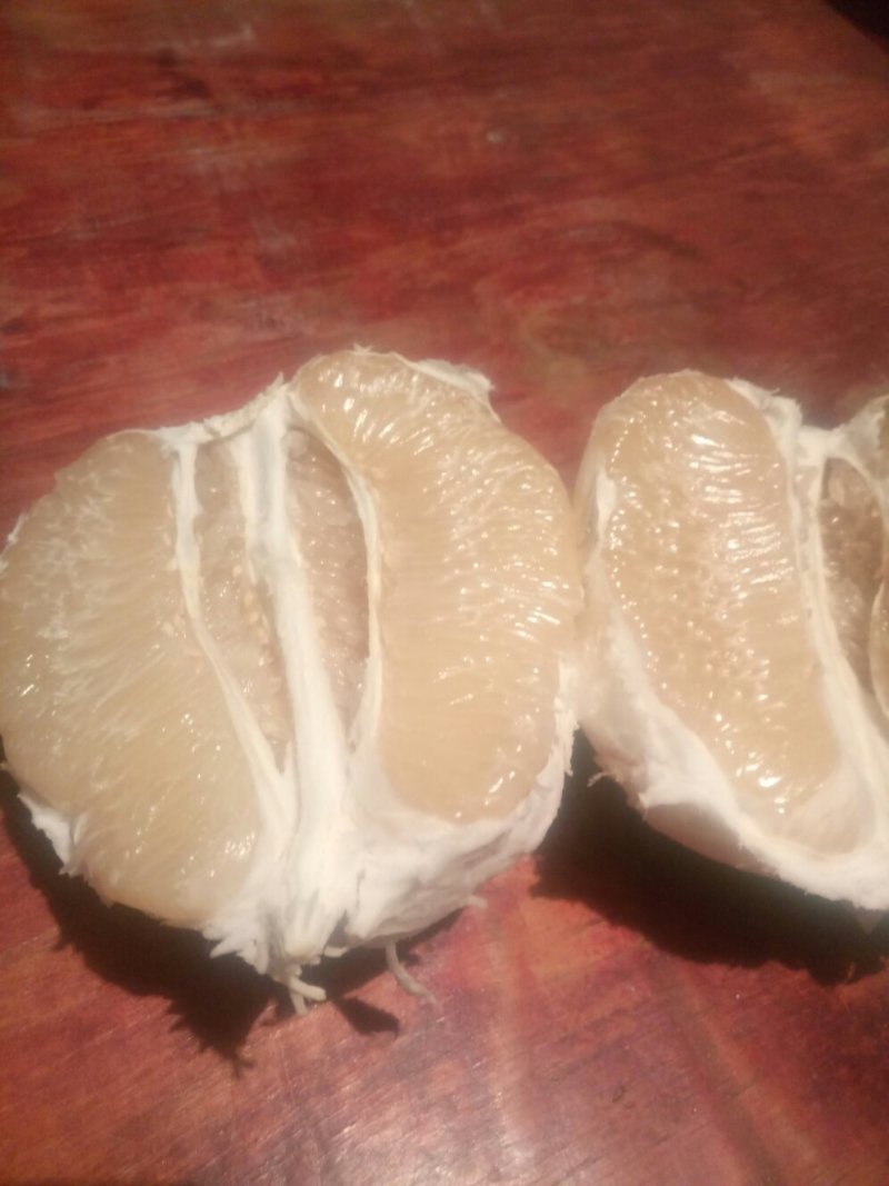 白心柚皮薄水多味道好