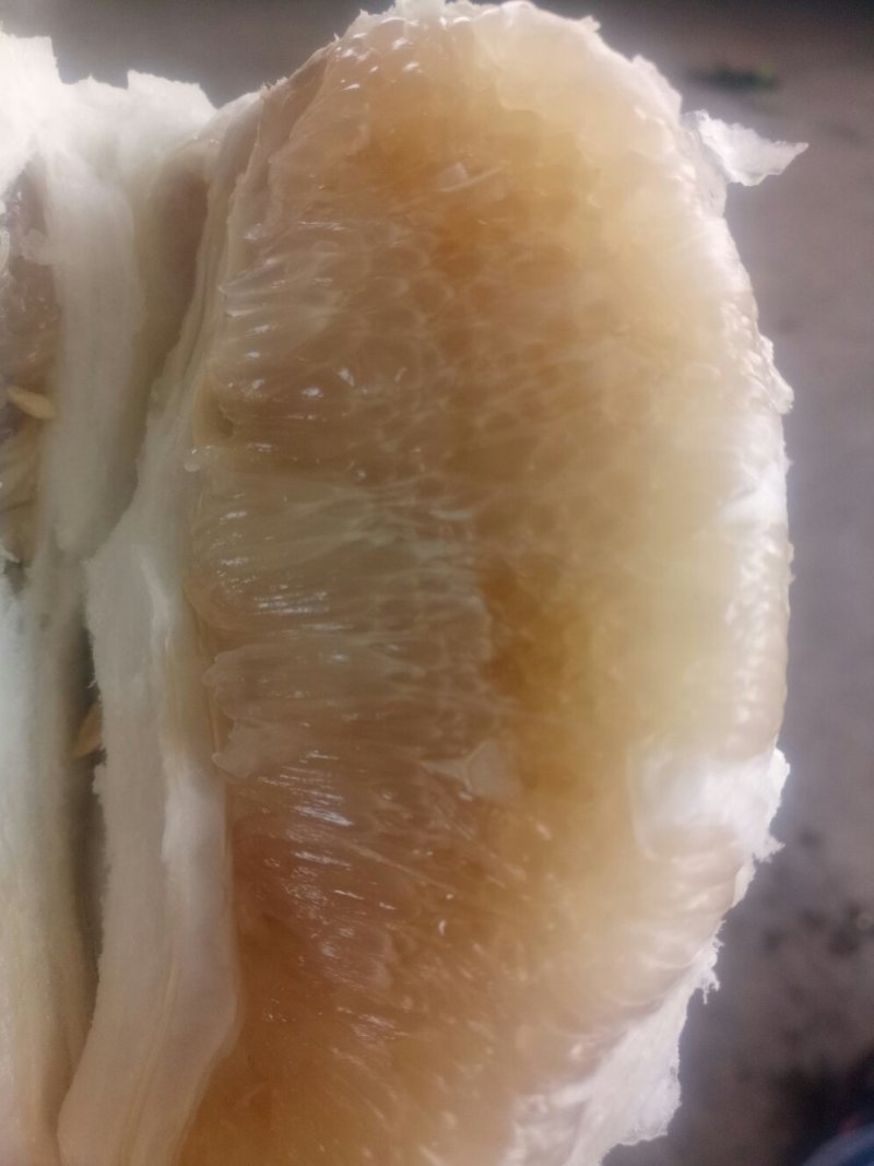 白心柚皮薄水多味道好
