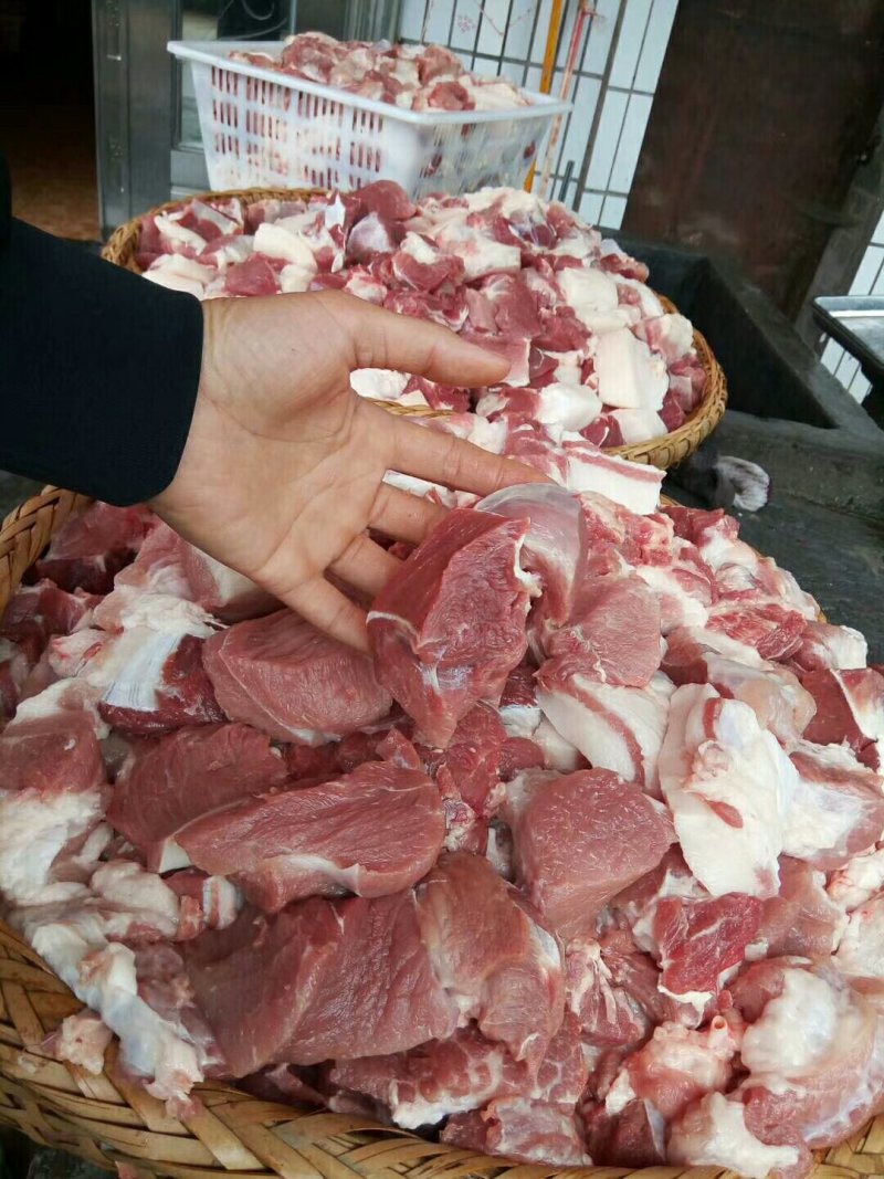 腊肉，香肠，等