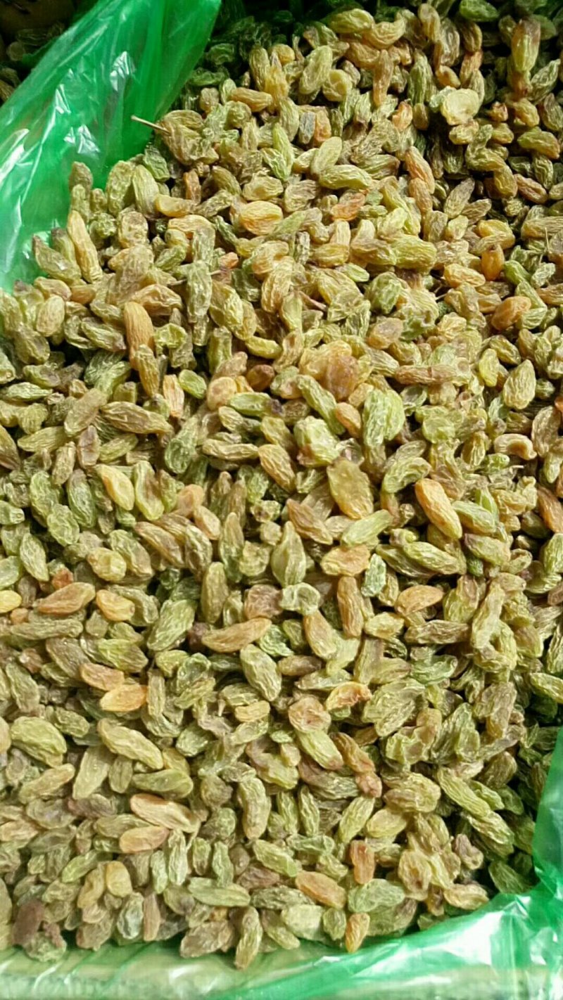 新疆特产葡萄干吐鲁番葡萄干无核葡萄干散装葡萄干奶茶专用