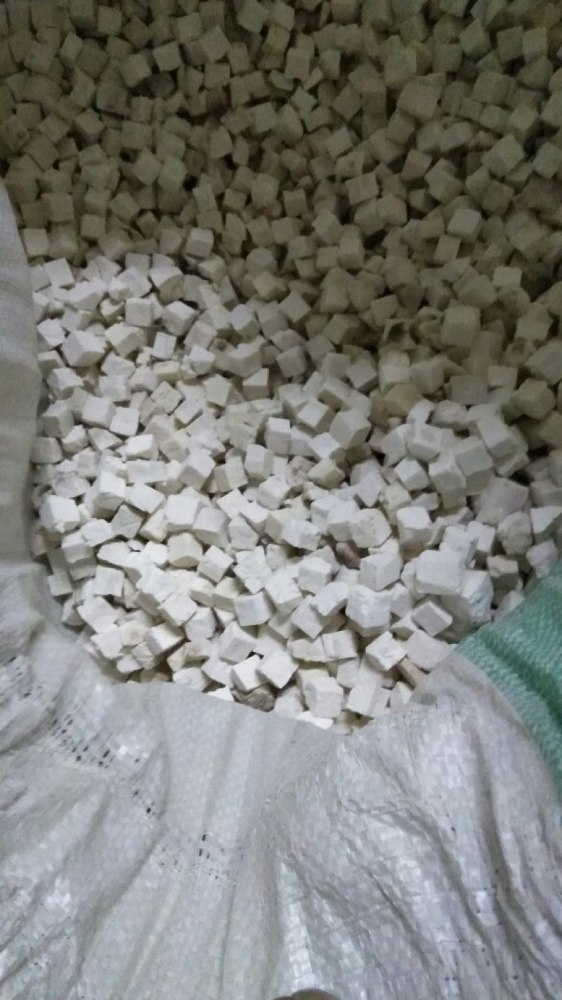 茯苓统丁，鲜茯苓