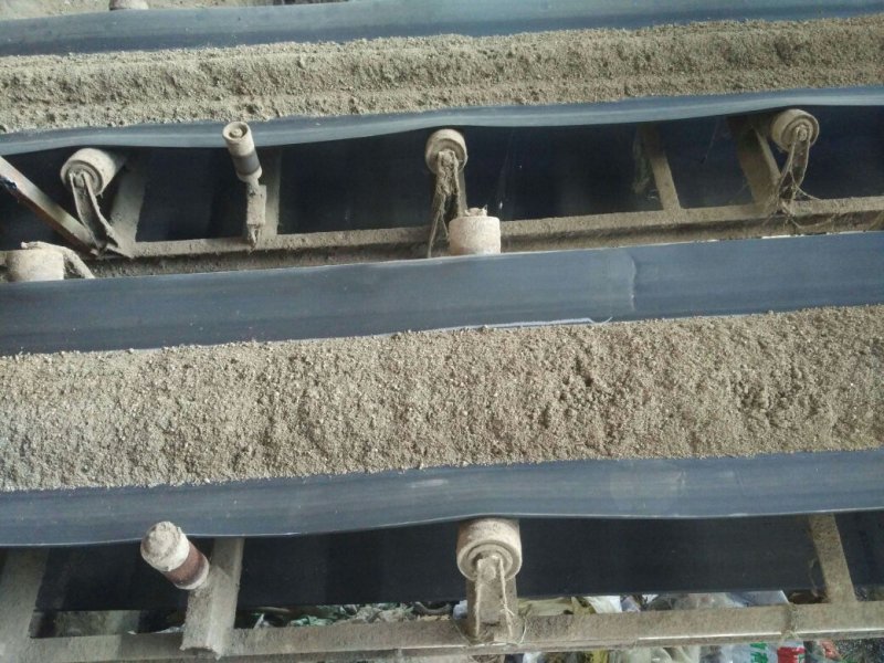 有机肥粉状、发酵腐熟鸡粪精加工制练成有机肥粉状