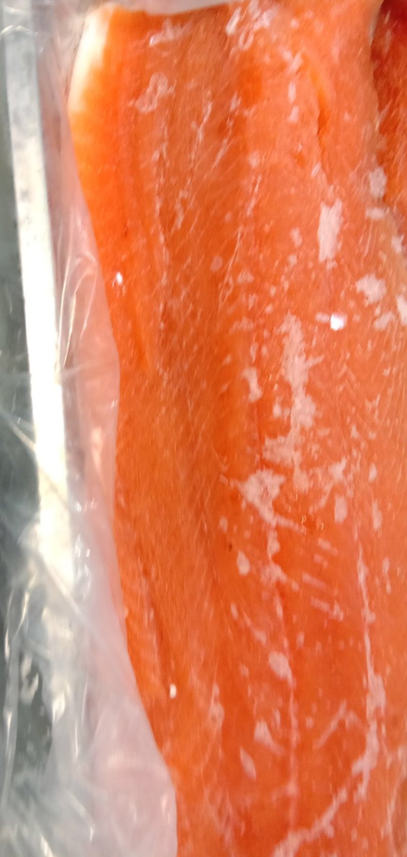 冰鲜三文鱼