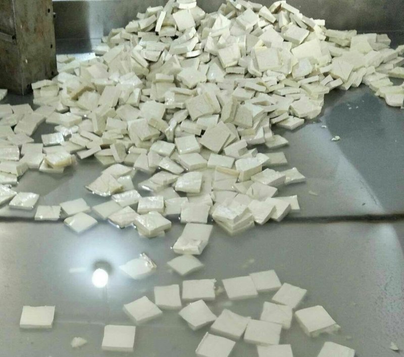 臭豆腐生胚批发310元2000片包运费