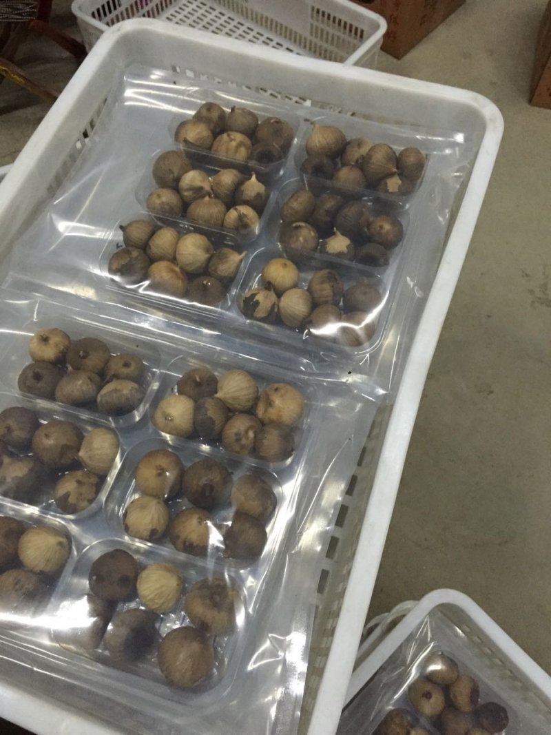 黑蒜厂家直供独头黑蒜500克可贴牌加工