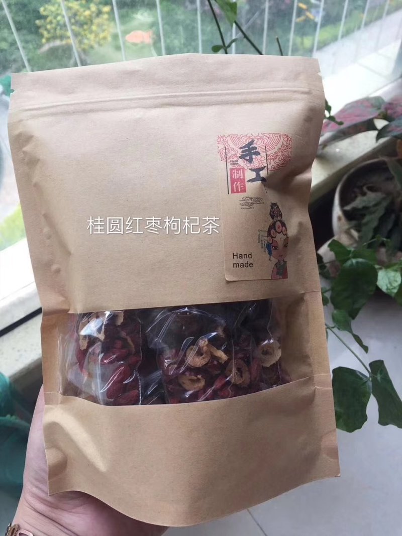 桂圆红枣枸杞茶