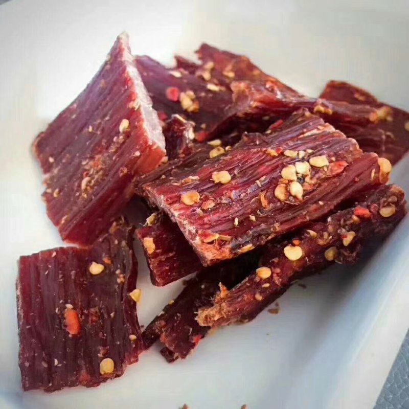 四川阿坝藏家风干牛肉手撕干巴《麻辣五香原味青椒味》