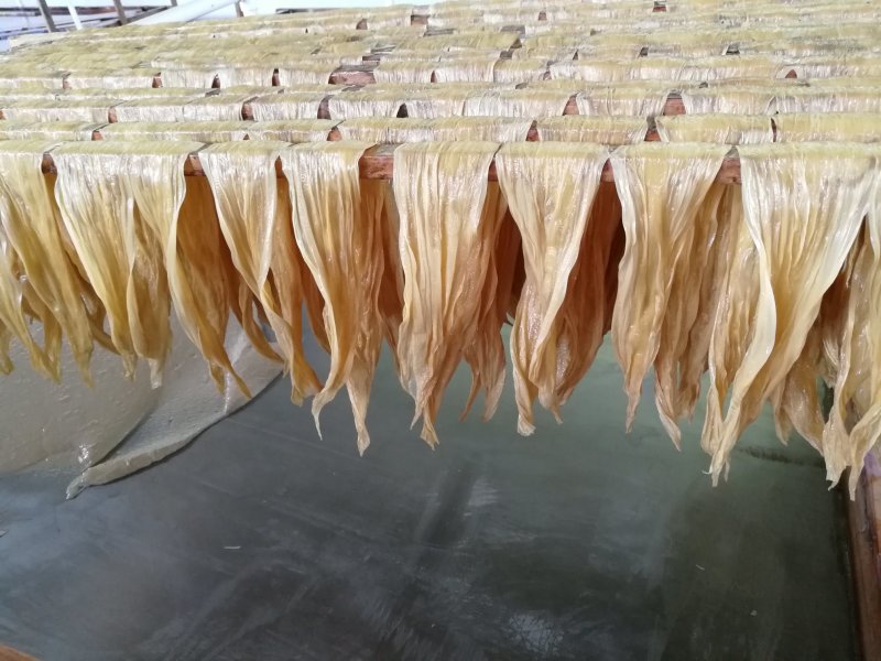 黄豆腐竹批发手工无添加防腐素食清流豆腐皮客家腐竹厂家