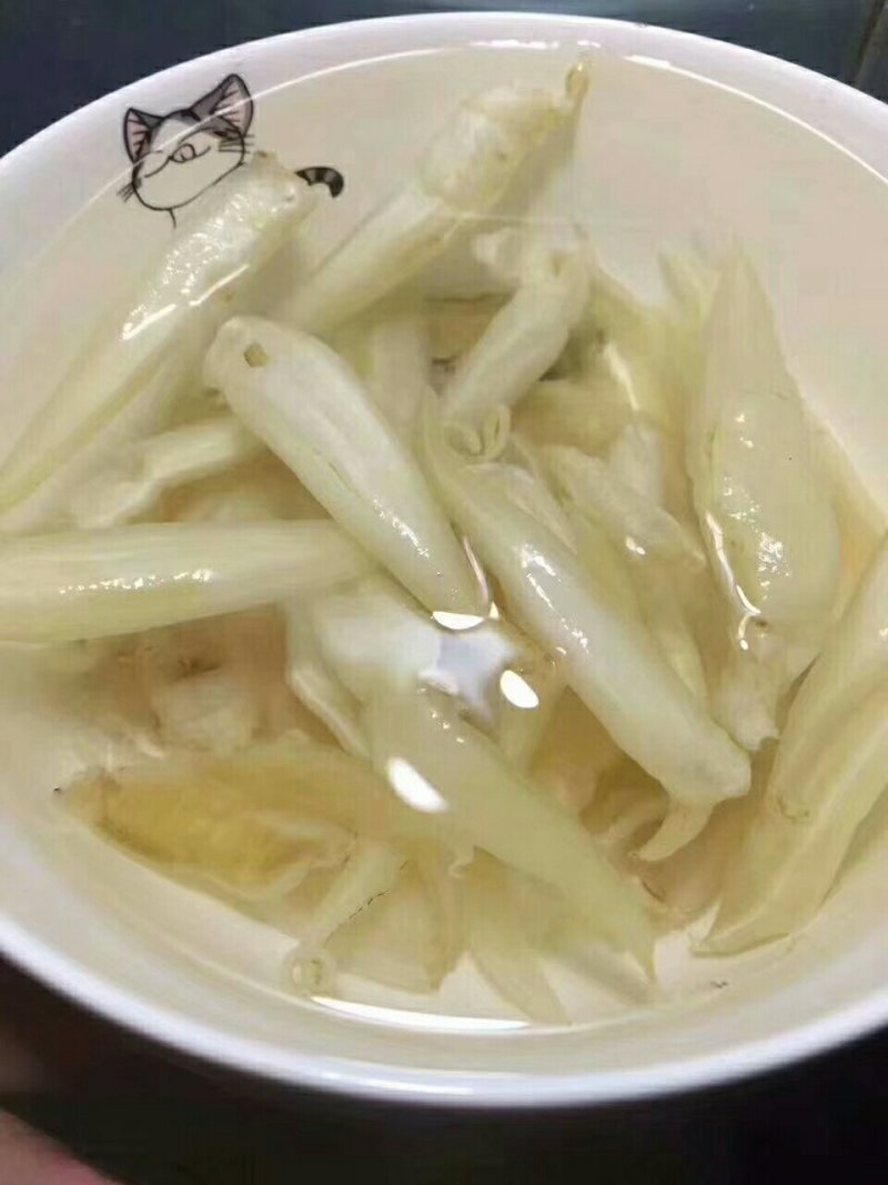 小尖尾