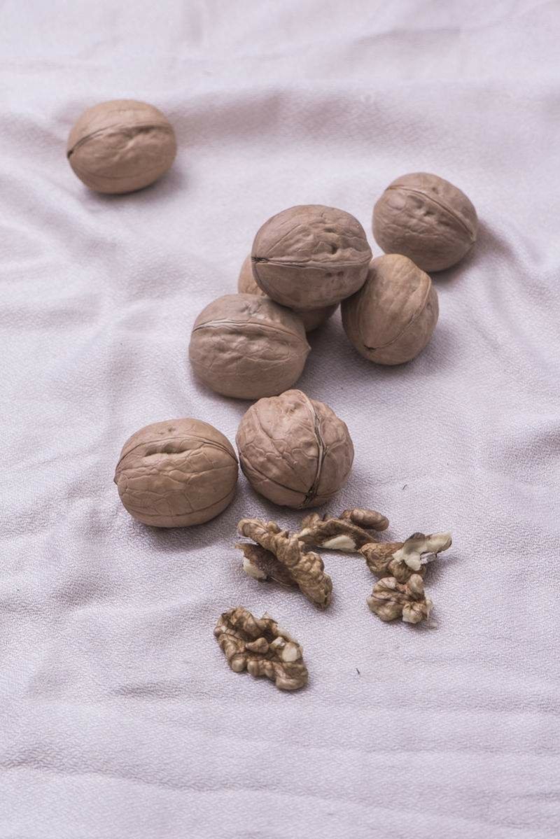 薄皮核桃，产地直销，一手货源，大量现货。