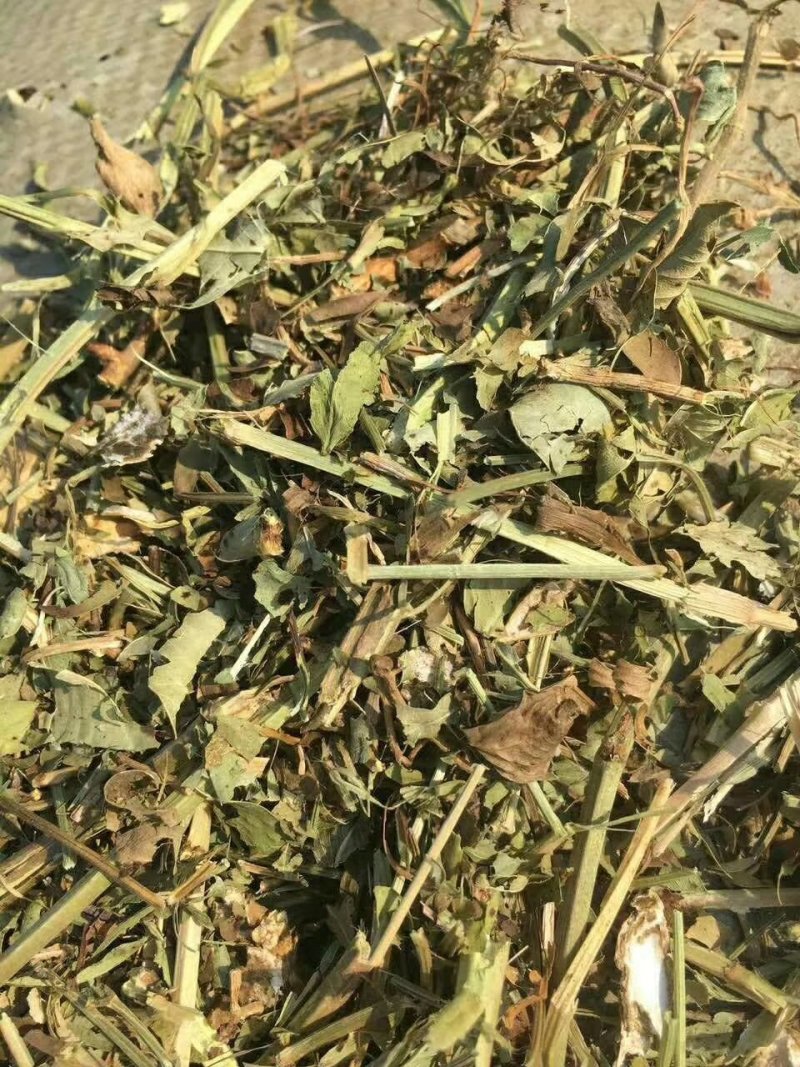 秸秆饲料:花生秧秸秆、小麦秸秆、玉米秸秆、大豆秸秆
