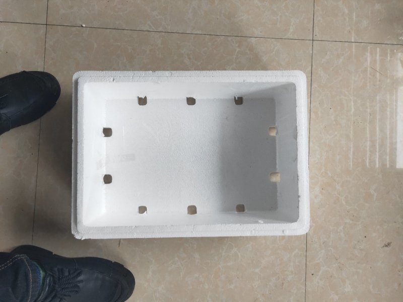 泡沫箱