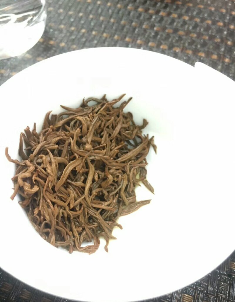 福建安溪桐木金骏眉红茶一斤570块钱