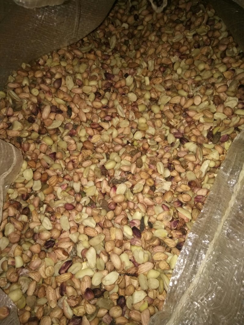 高出油率下脚料，无坏米保证质量。大量供应，量大从优。