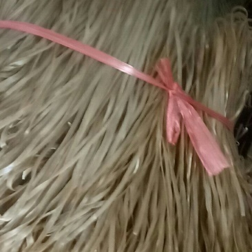 常年批发纯手工红薯粉条，纯红薯粉皮，量大从优，货真价实，