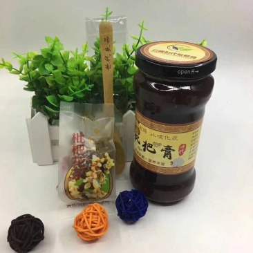 枇杷膏500g/瓶，2瓶35元包邮
