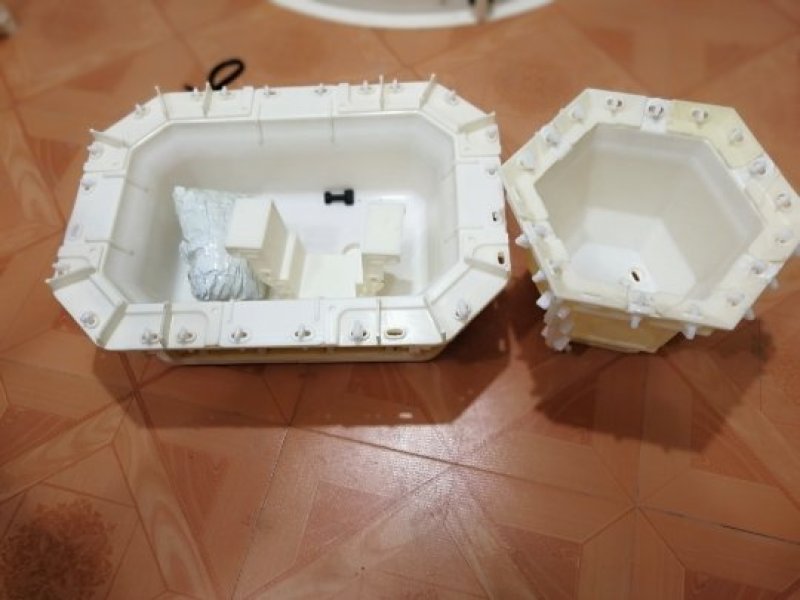 厂家直销水泥花盆模具混凝土盆景塑料磨具塑料模型棱形
