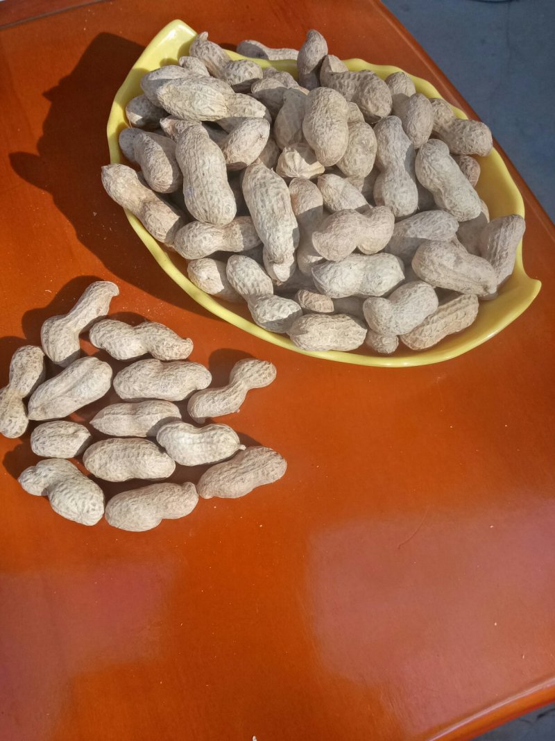 卤味花生