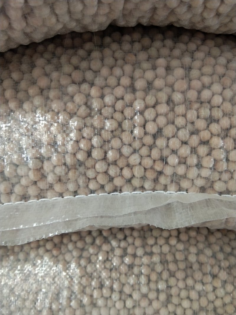 白豌豆大颗粒加拿大进口油炸炒货6.5筛片