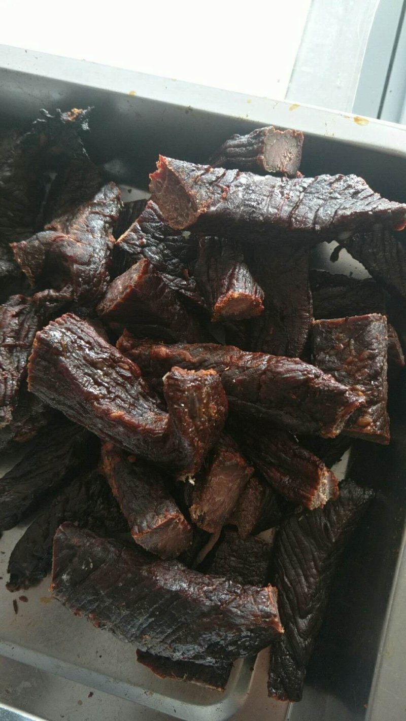 李小贱精品牛肉干，果木炭烤