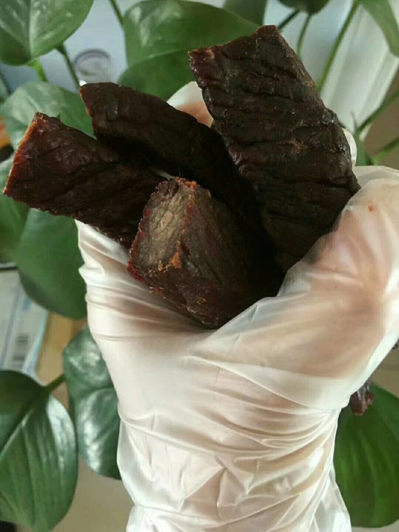 李小贱精品牛肉干，纯风干9成干