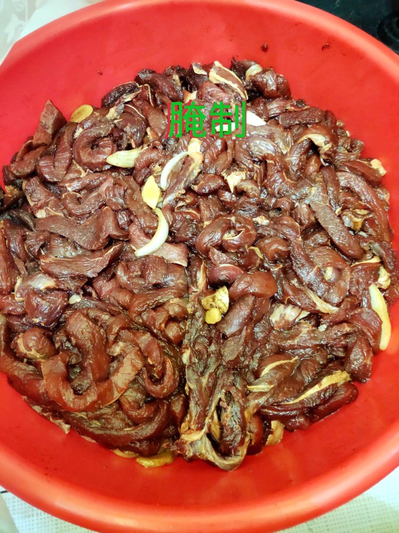 现烤牛肉干