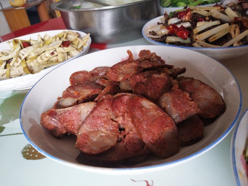 四川深山腊肉香肠