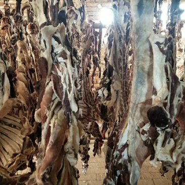 出售自然风干山羊肉（带骨）