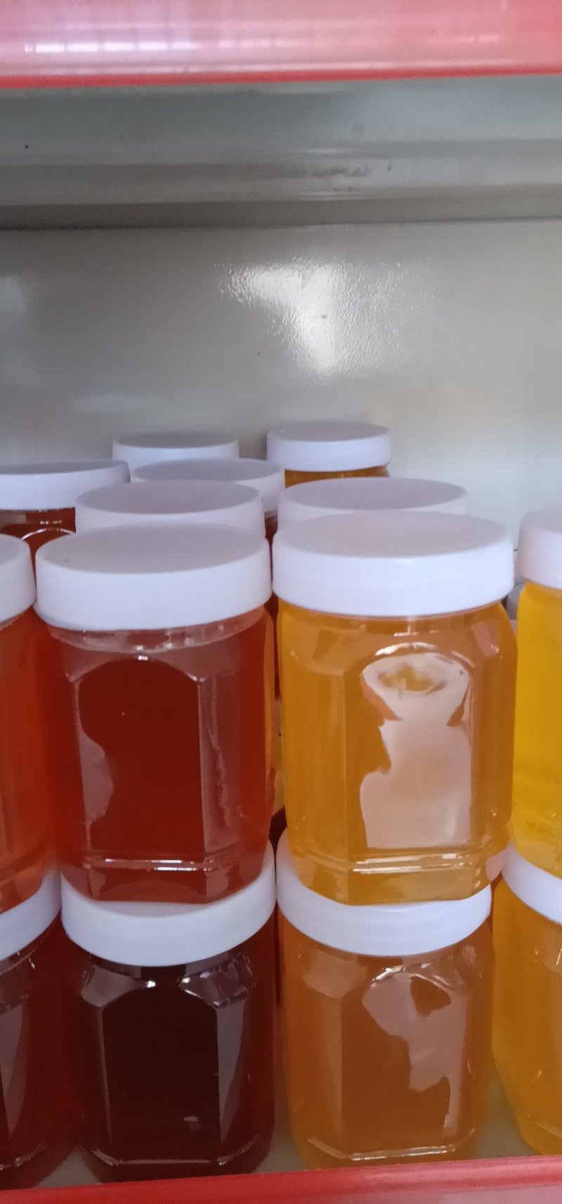 新疆伊犁高加索黑蜂蜂蜜野蜂蜜